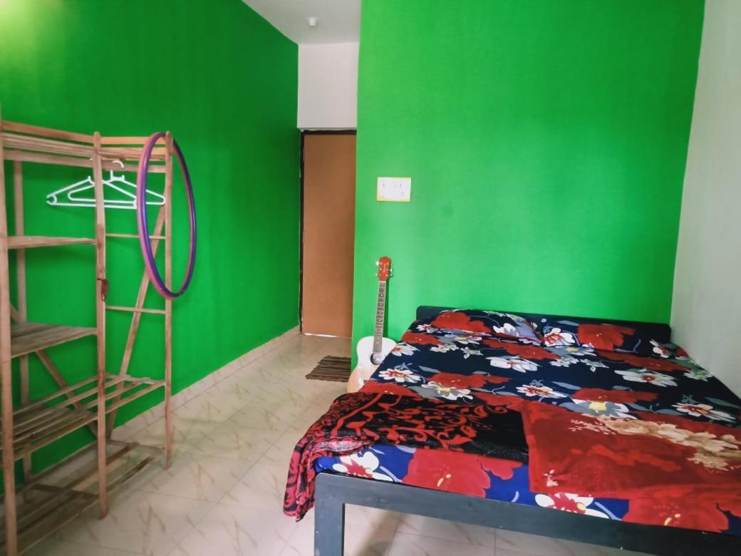 Rasta Mansion Beach Hostel And Rooms อารัมบล ภายนอก รูปภาพ