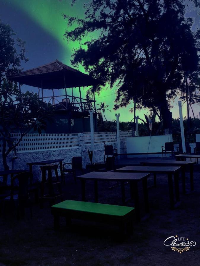 Rasta Mansion Beach Hostel And Rooms อารัมบล ภายนอก รูปภาพ
