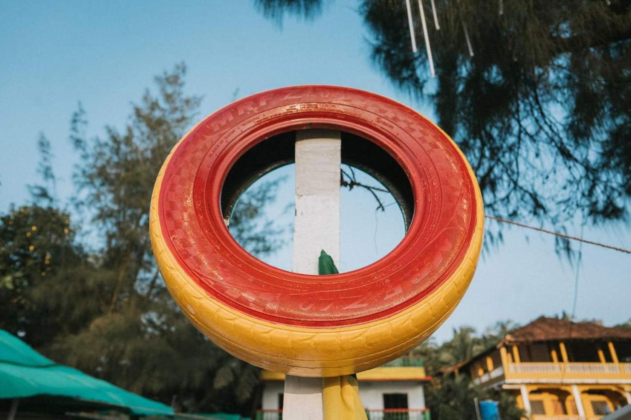 Rasta Mansion Beach Hostel And Rooms อารัมบล ภายนอก รูปภาพ